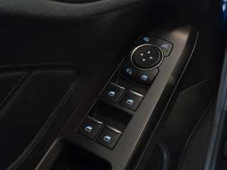 Ford Focus – thumbnail 17