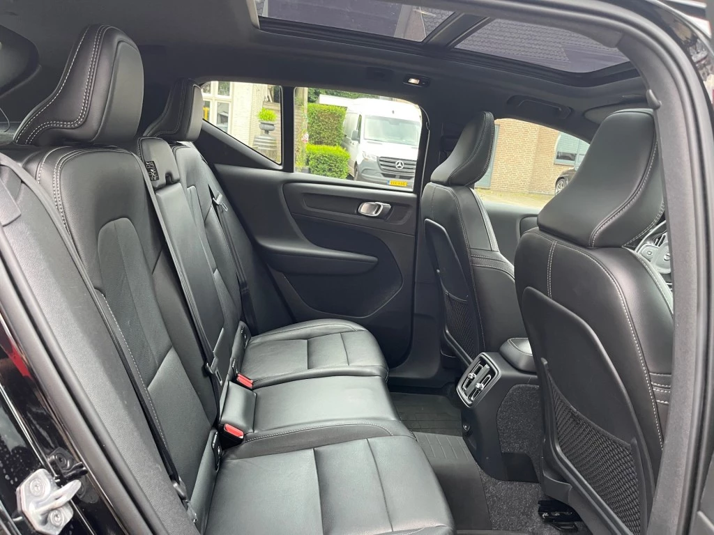 Volvo XC40 – foto 18