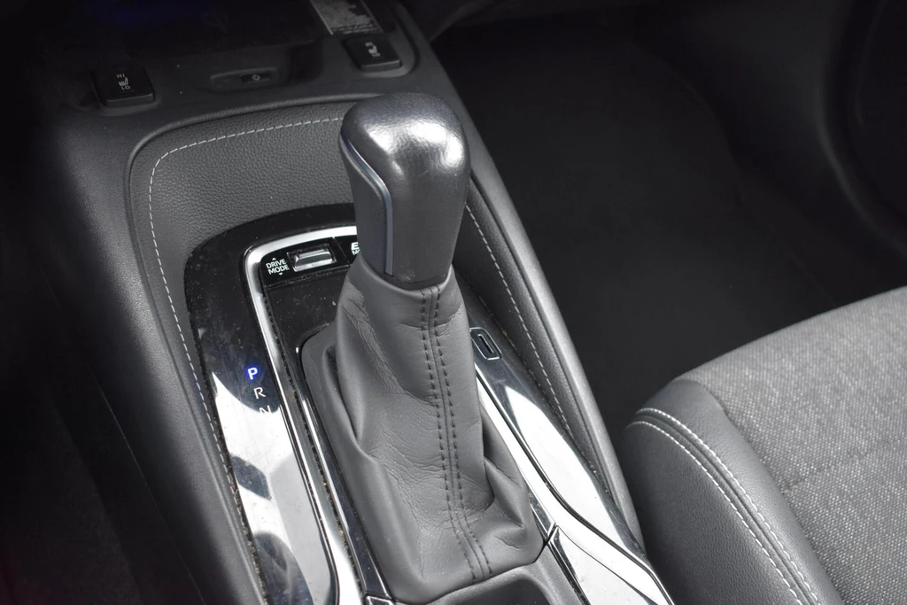 Toyota Corolla Touring Sports – foto 17