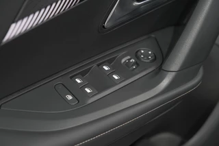 Peugeot 2008 – thumbnail 26