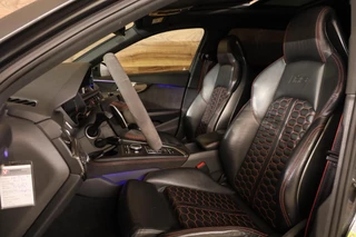 Audi RS4 – thumbnail 13