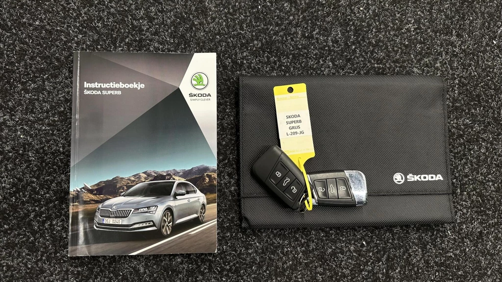 Škoda Superb – foto 39