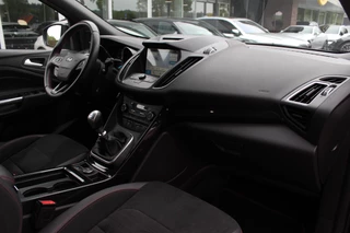 Ford Kuga – thumbnail 15