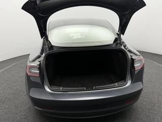 Tesla Model 3 – thumbnail 12