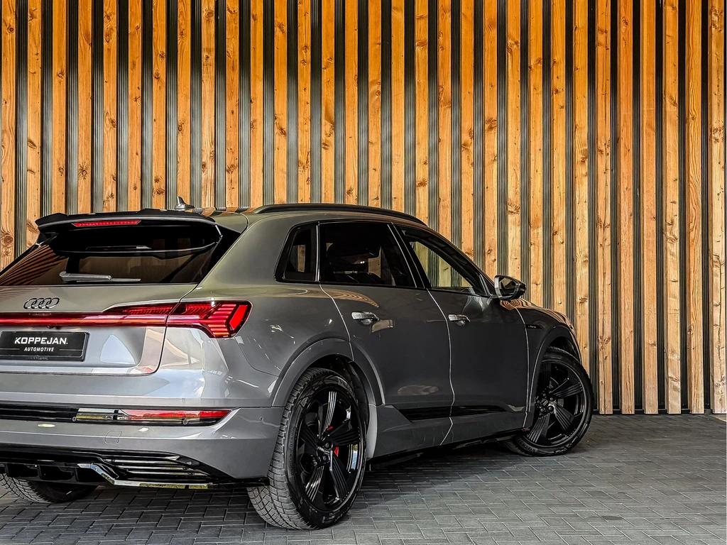 Audi e-tron – foto 10