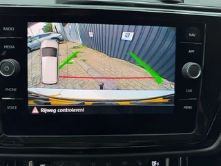 Volkswagen Touran – thumbnail 19