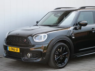 MINI Countryman – thumbnail 1