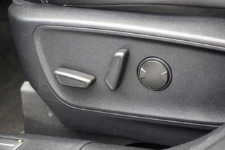 Ford Kuga – thumbnail 13