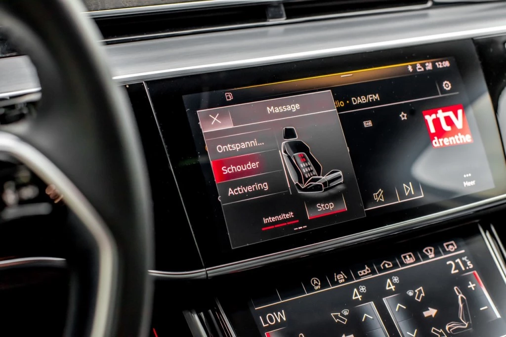 Audi A8 – foto 11