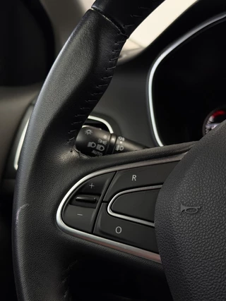 Renault Mégane Estate – thumbnail 23