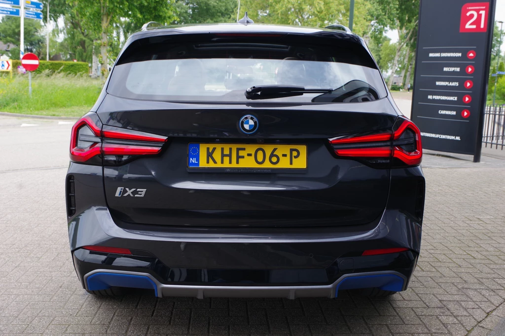BMW iX3 – foto 5