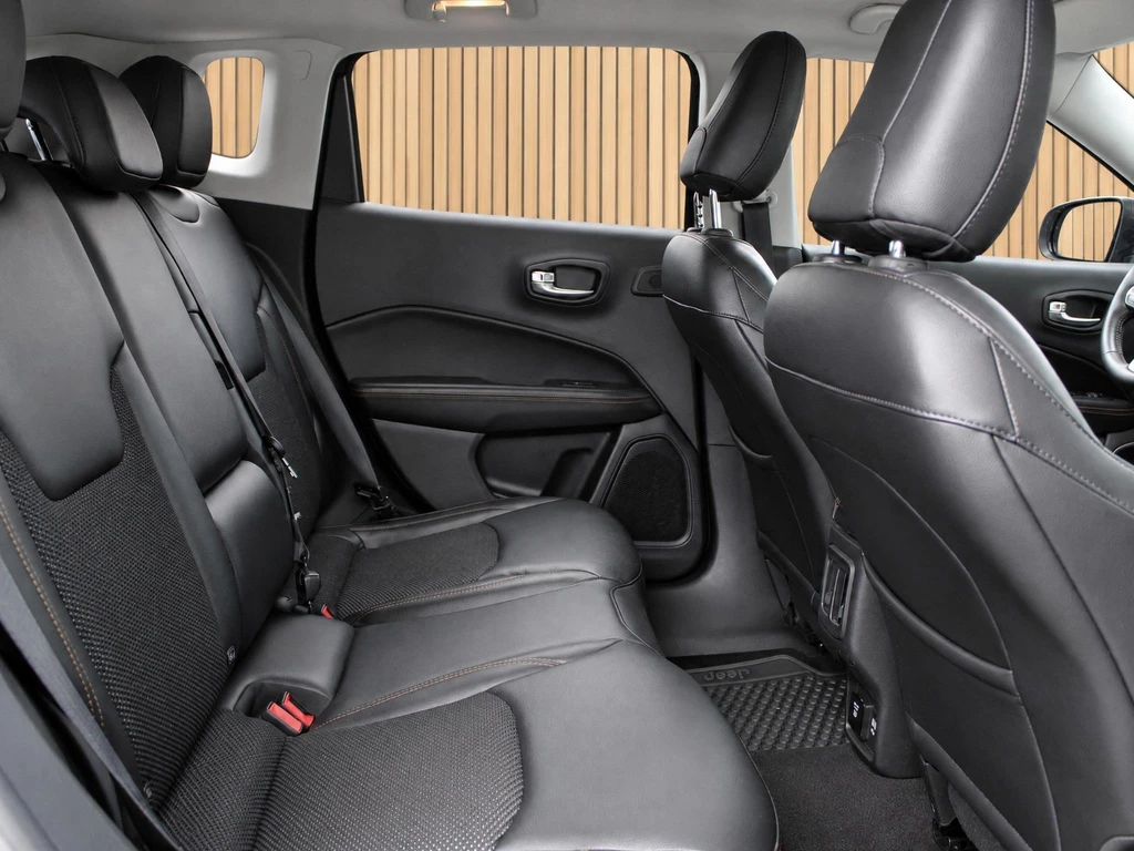 Jeep Compass – foto 10