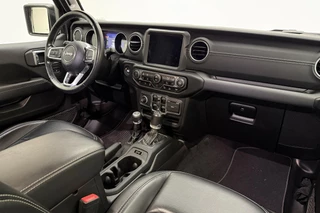 Jeep Wrangler – thumbnail 10
