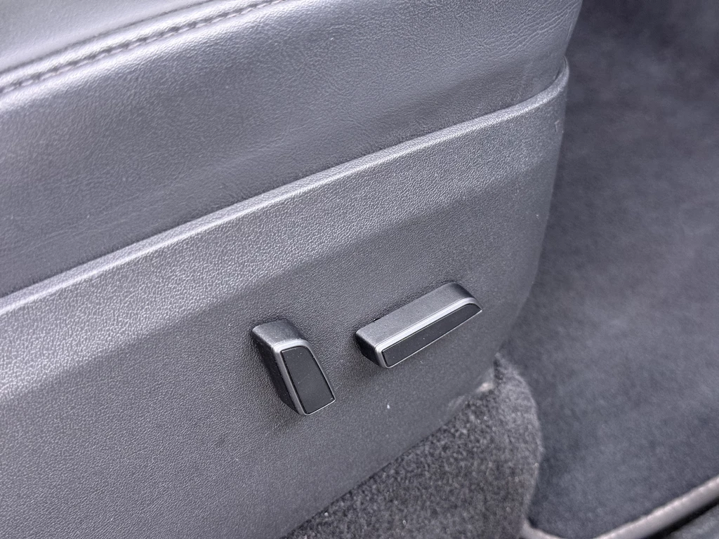 Tesla Model Y – foto 41