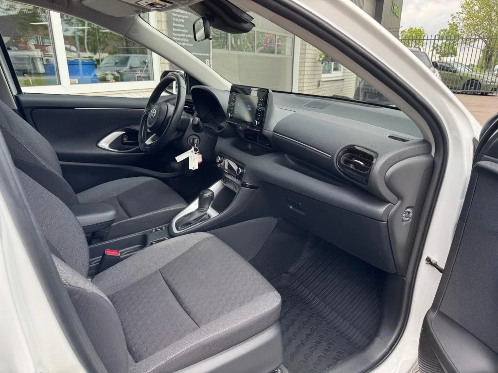 Toyota Yaris – foto 23