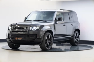 Land Rover Defender – thumbnail 1