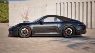 Porsche 911 – thumbnail 2