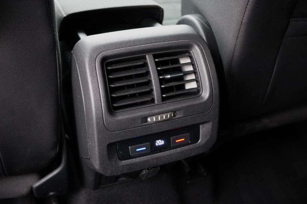 Volkswagen Touran – foto 31
