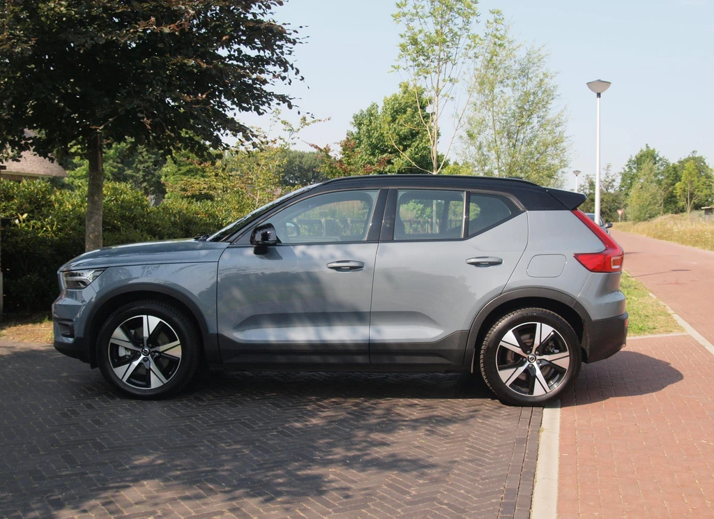 Volvo XC40 – foto 2