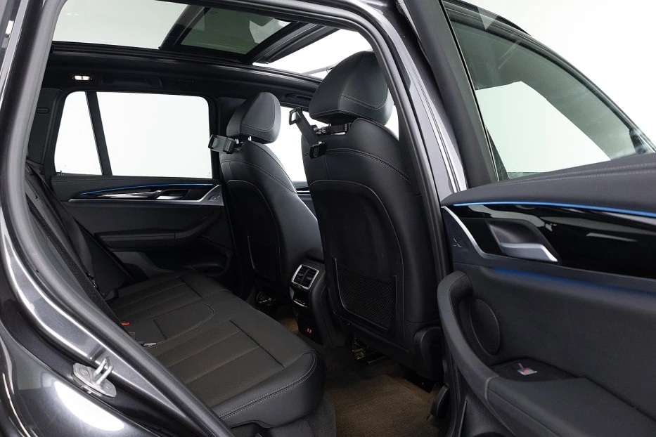 BMW iX3 – foto 16