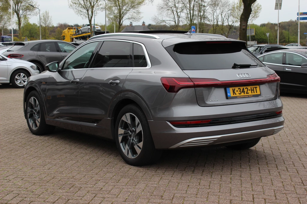 Audi e-tron – foto 3