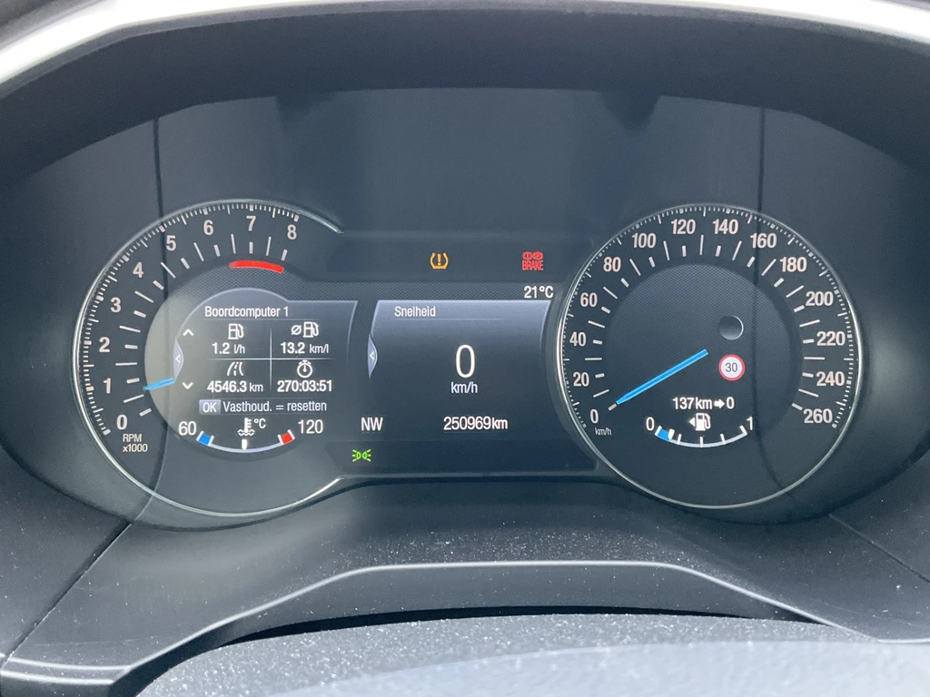 Ford Galaxy – foto 28