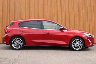 Ford Focus – thumbnail 5