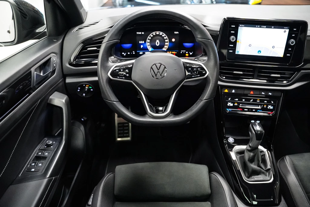 Volkswagen T-Roc – foto 11