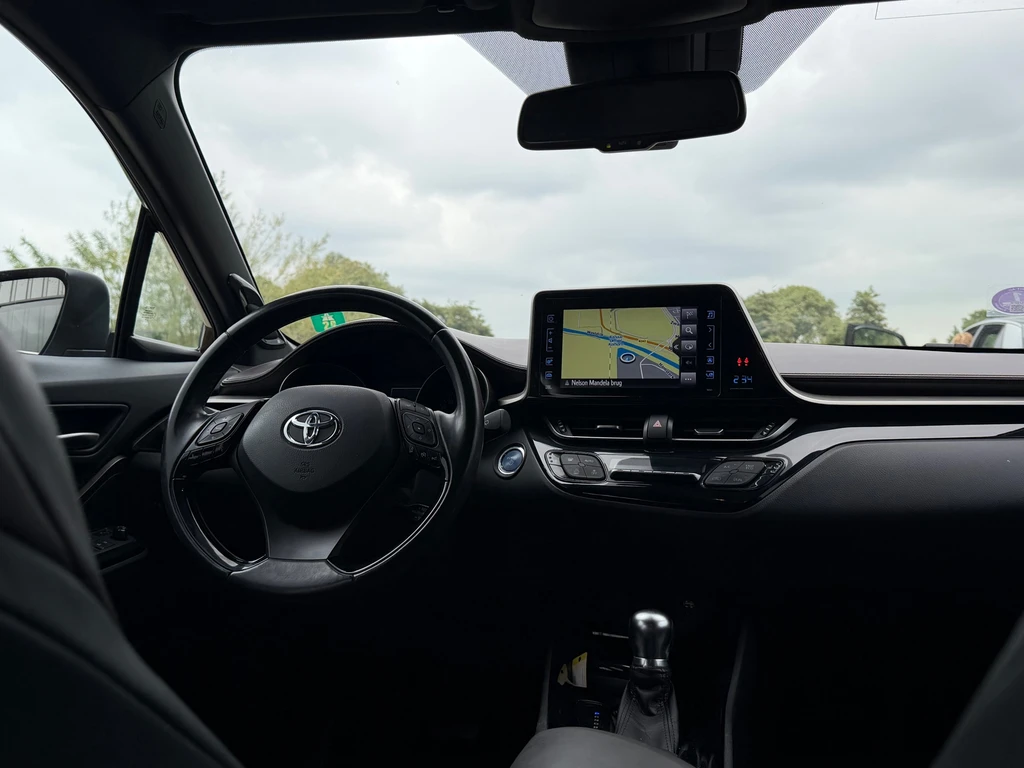 Toyota C-HR – foto 9