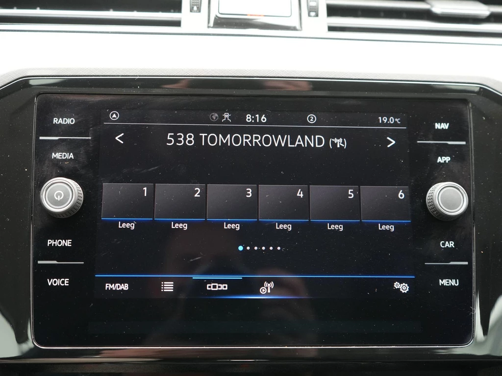 Volkswagen Passat – foto 19