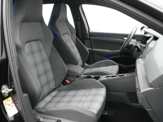 Volkswagen Golf – thumbnail 41