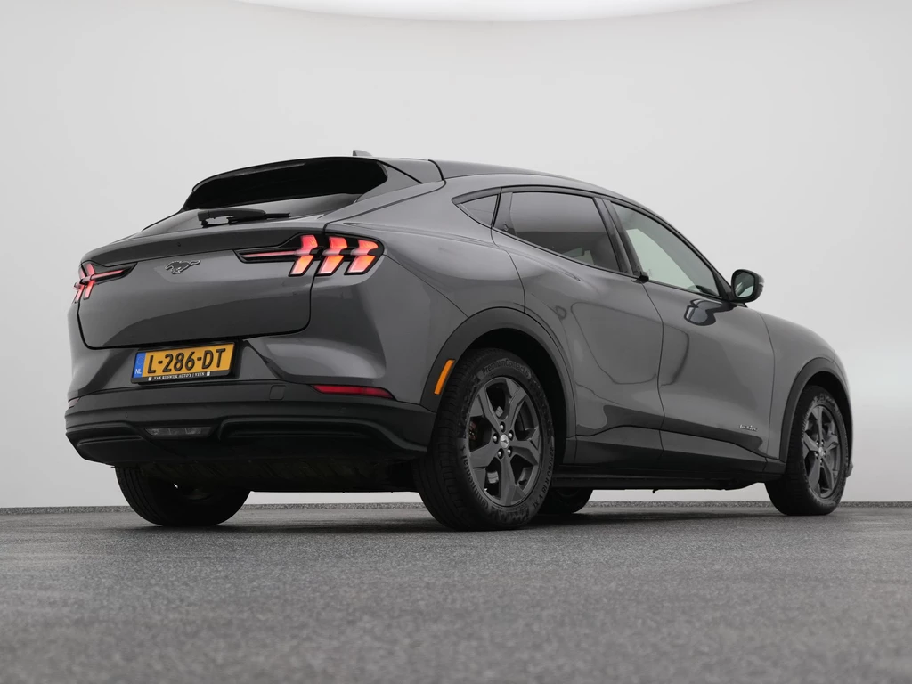 Ford Mustang Mach-E – foto 11