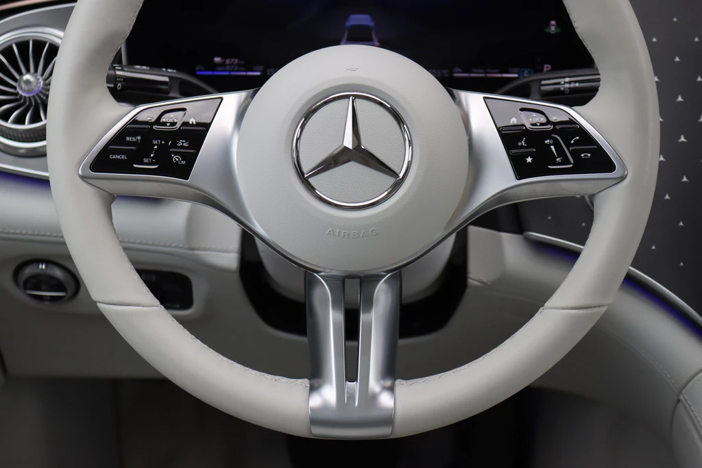 Mercedes-Benz EQE – foto 29