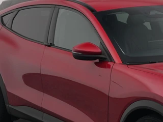 Ford Mustang Mach-E – thumbnail 31