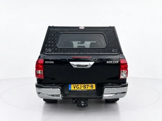 Toyota Hilux – thumbnail 4
