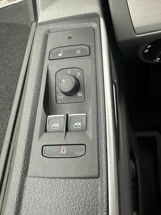Volkswagen Transporter – thumbnail 29