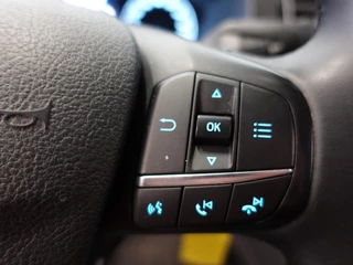 Ford Transit Custom – thumbnail 24