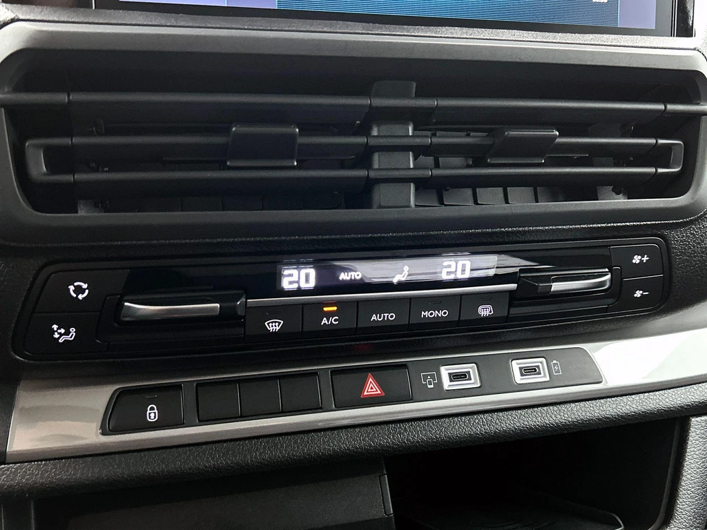 Opel Vivaro – foto 25