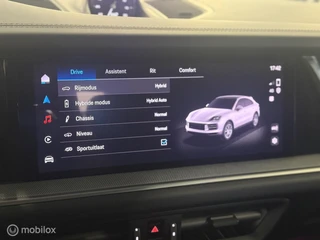 Porsche Cayenne – thumbnail 22