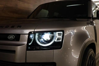 Land Rover Defender – thumbnail 32