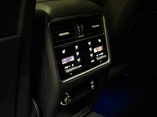 Porsche Cayenne – thumbnail 70