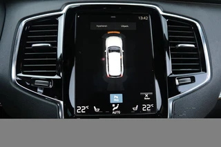 Volvo XC90 – thumbnail 17