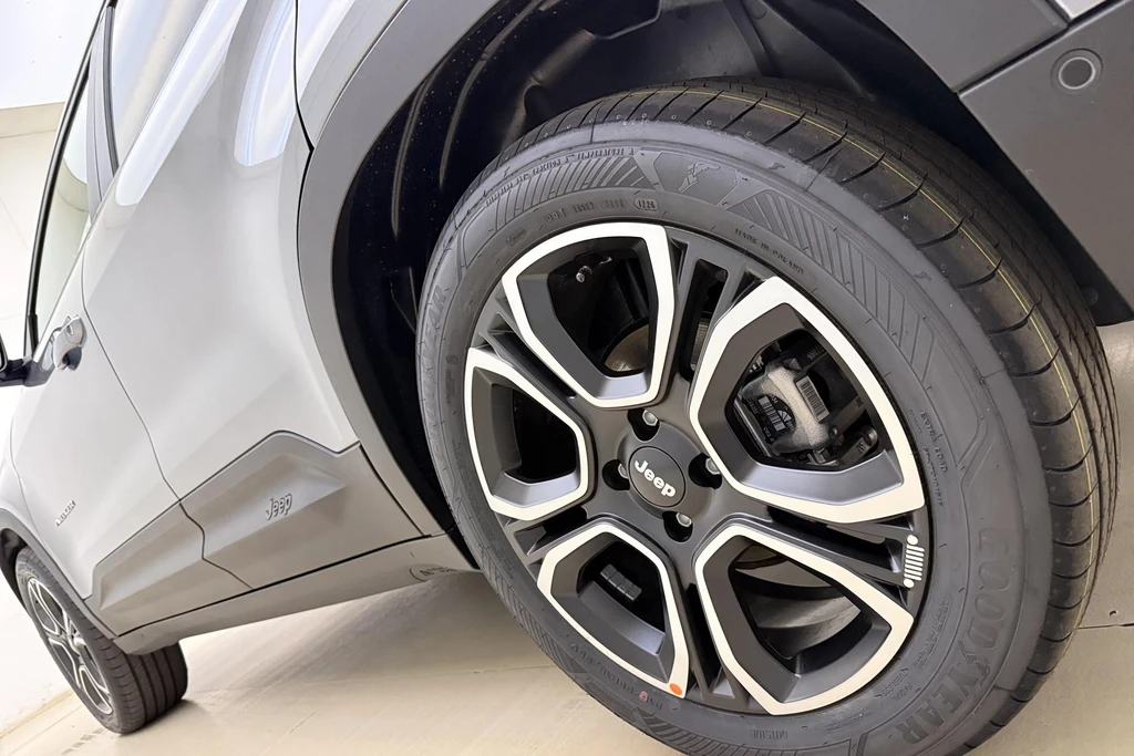 Jeep Avenger – foto 17