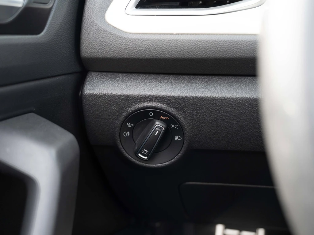 Volkswagen T-Roc – foto 29