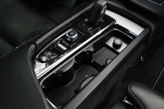 Volvo XC90 – thumbnail 21