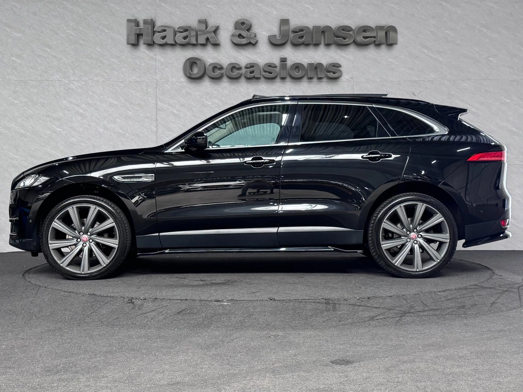 Jaguar F-PACE – foto 2
