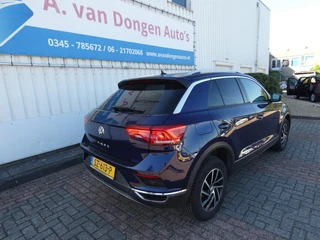 Volkswagen T-Roc – thumbnail 4
