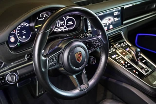 Porsche Panamera – thumbnail 33