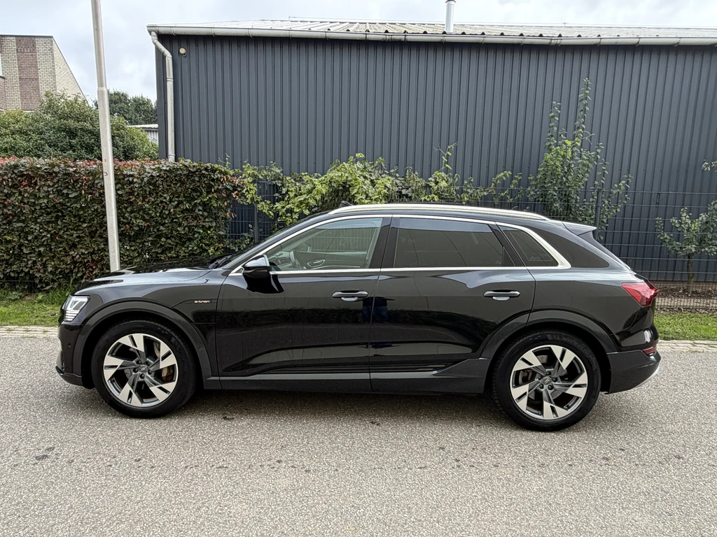 Audi e-tron – foto 4