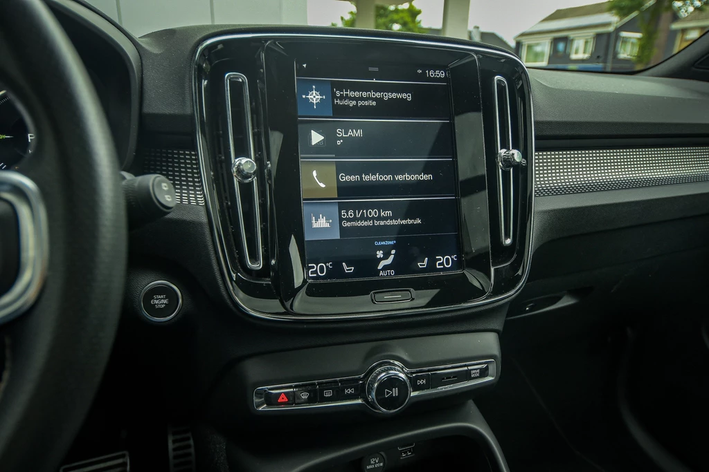 Volvo XC40 – foto 18